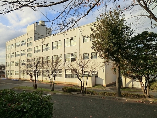 ファミールヒルズ港南台壱番館 神奈川県横浜市港南区港南台9丁目 3 0万円の中古マンション 分譲マンション情報 センチュリー21ヨコハマ地所