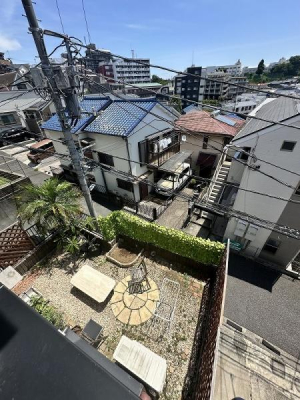 �Z�˂���̒��]�ʐ^�@-