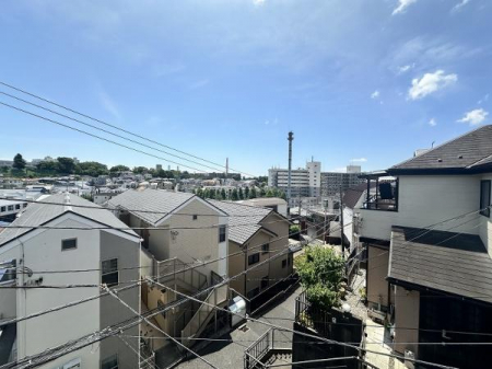 �Z�˂���̒��]�ʐ^�@-