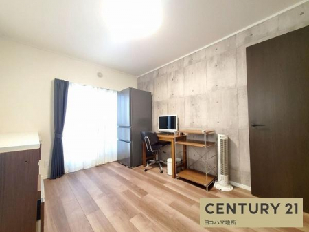 �Q���@���@���ȃR���N���[�g�ǂ̎����Ɩ؍ނ̉����݂̂���t���[�����O���}�b�`����������