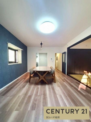 ���r���O�@�A�N�Z���g�N���X���������ȋ��S�n�̂悢���r���O