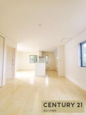 ���r���O�@�����_�C�j���O�A��O�����r���O