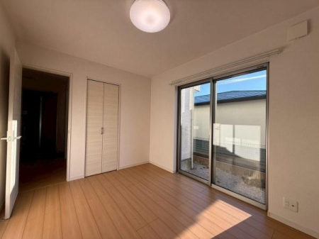 �q�������@-