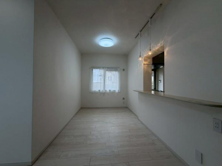 ���r���O�@�_�C�j���O�X�y�[�X