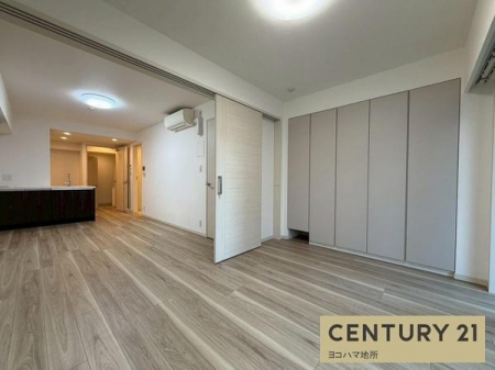 ���r���O�@-