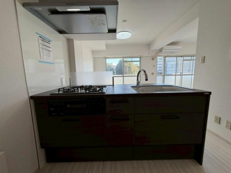 �L�b�`���@�Ǖt���������L�b�`�����J�E���^�[�L�b�`���Ƀ��t�H�[�����Ă��܂�
�^�b�`���X�Z���T�[�֌��t��