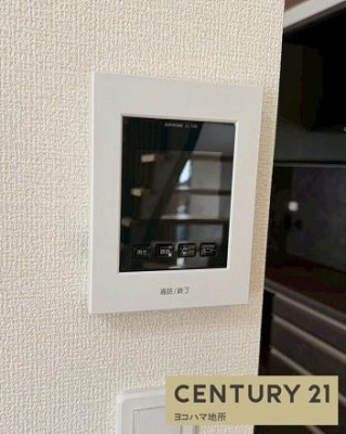 ���̑����ρ@�e���r���j�^�[�t���C���^�[�z��