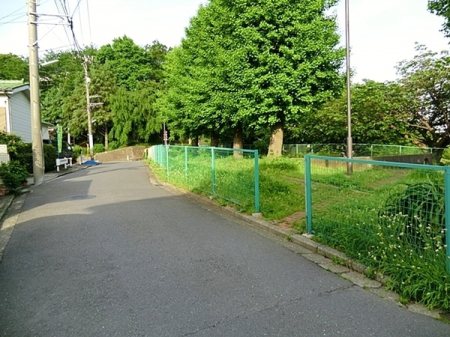 ���ӊ��@-