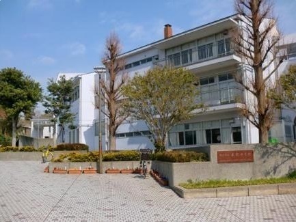 ���ӊ��@-