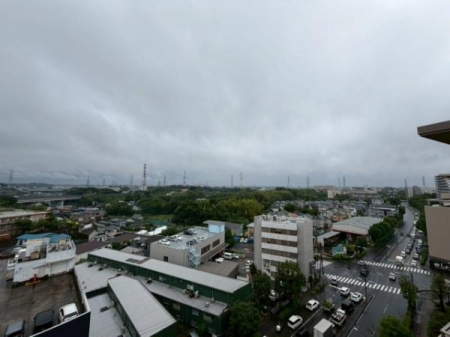 �Z�˂���̒��]�ʐ^�@-