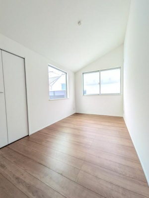 �m���@-